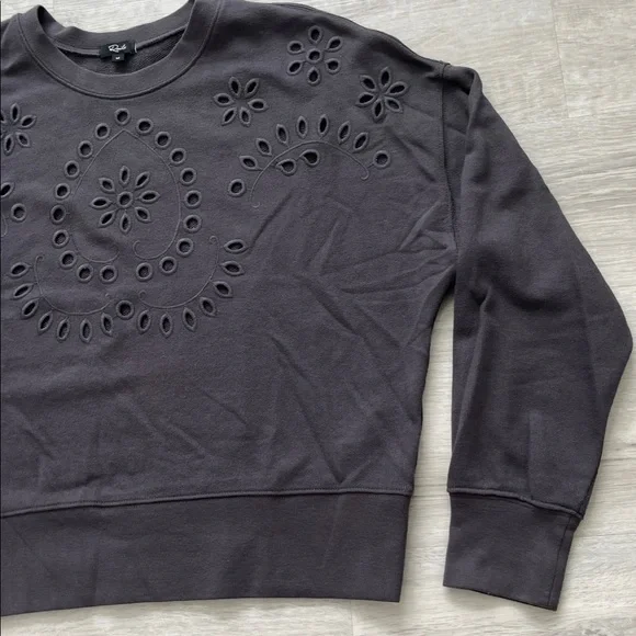 Rails Alice Eyelet Sweatshirt Soft Girl Coquette Cozy Pullover Women M Crew Neck - Picture 3 of 14